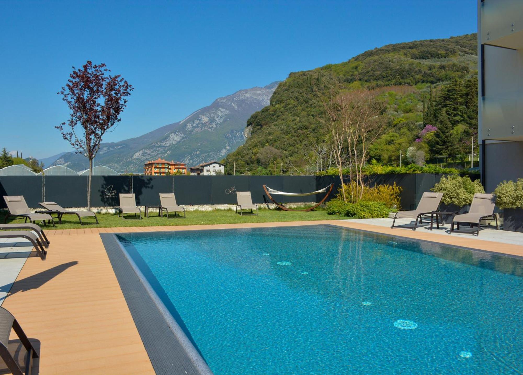 Maffei Apartments - Active Holidays Riva del Garda Exterior foto